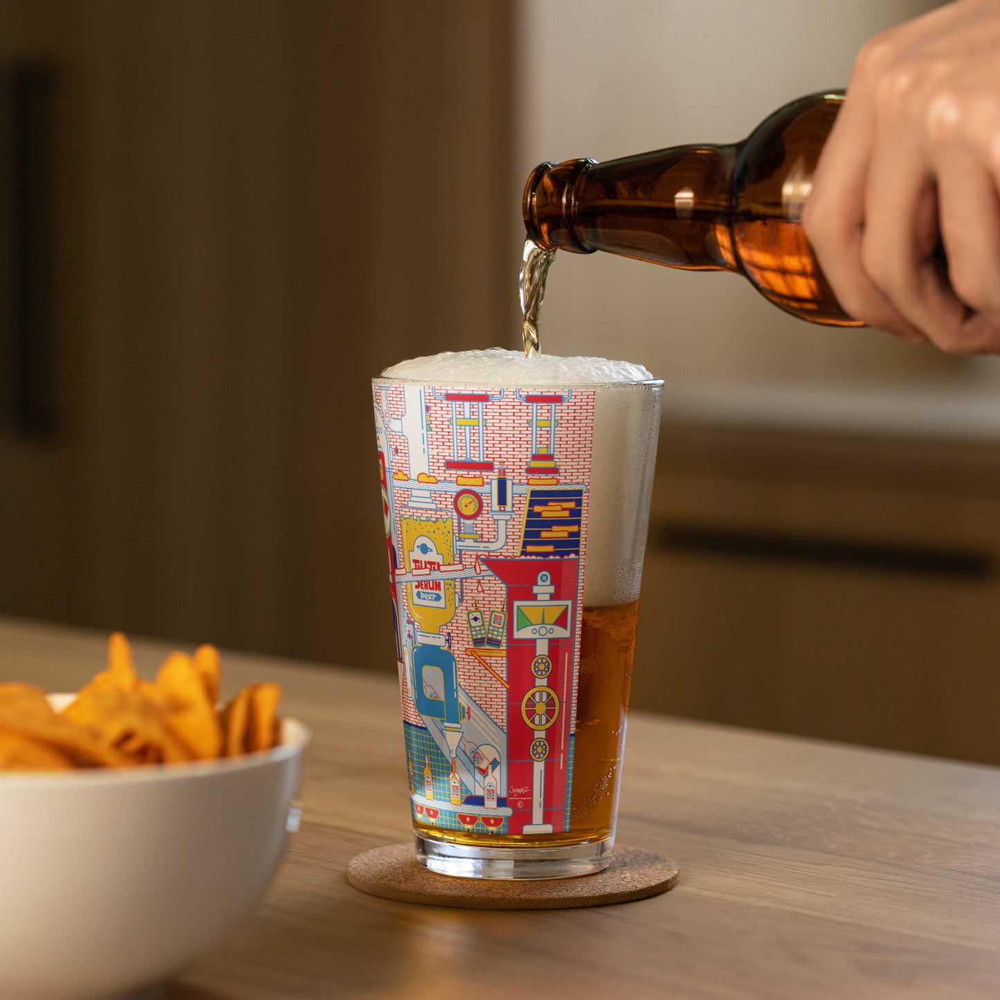 The Beer Bottle Factory Shaker pint glass